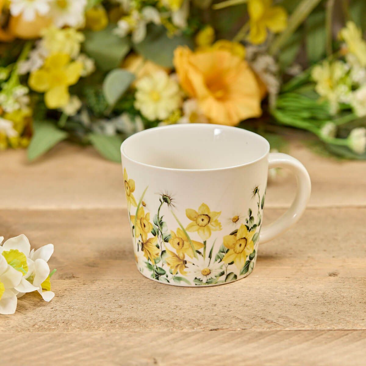 Daffodil and Daisy Stoneware Jug & Mug