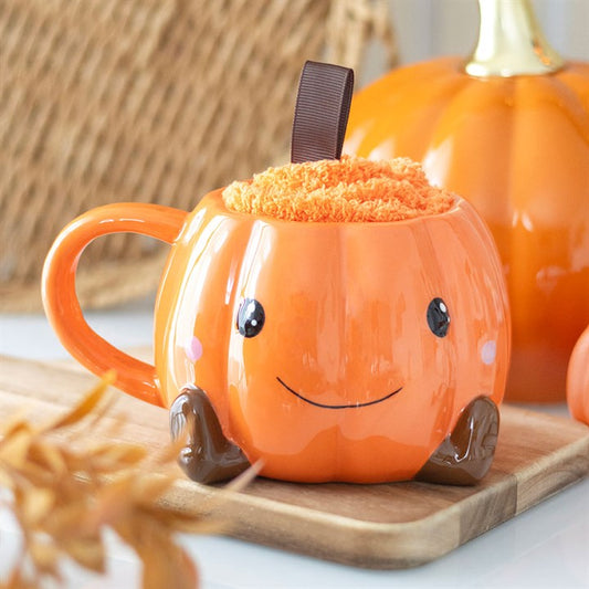 Smiling Pumpkin Mug & Socks Set
