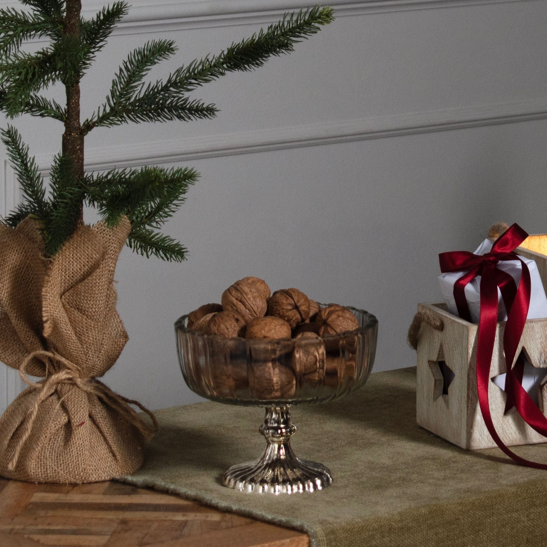 Fluted Glass Display Bowls - Small or Large - Shabbyquins